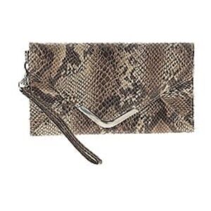 LIKE NEW! 💃👛💃CLASSY MICHAEL KORS CLUTCH PURSE WRISTLET- snakeskin look 💃👛💃